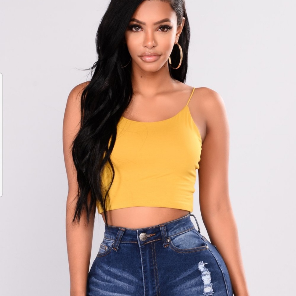 Fashion Nova Kiki Crop Top
